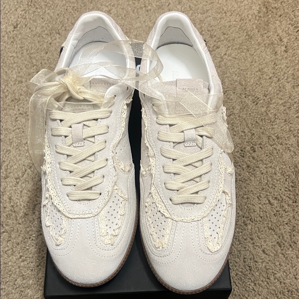 ALOHAS White Cream Sneakers - Picture 3 of 8